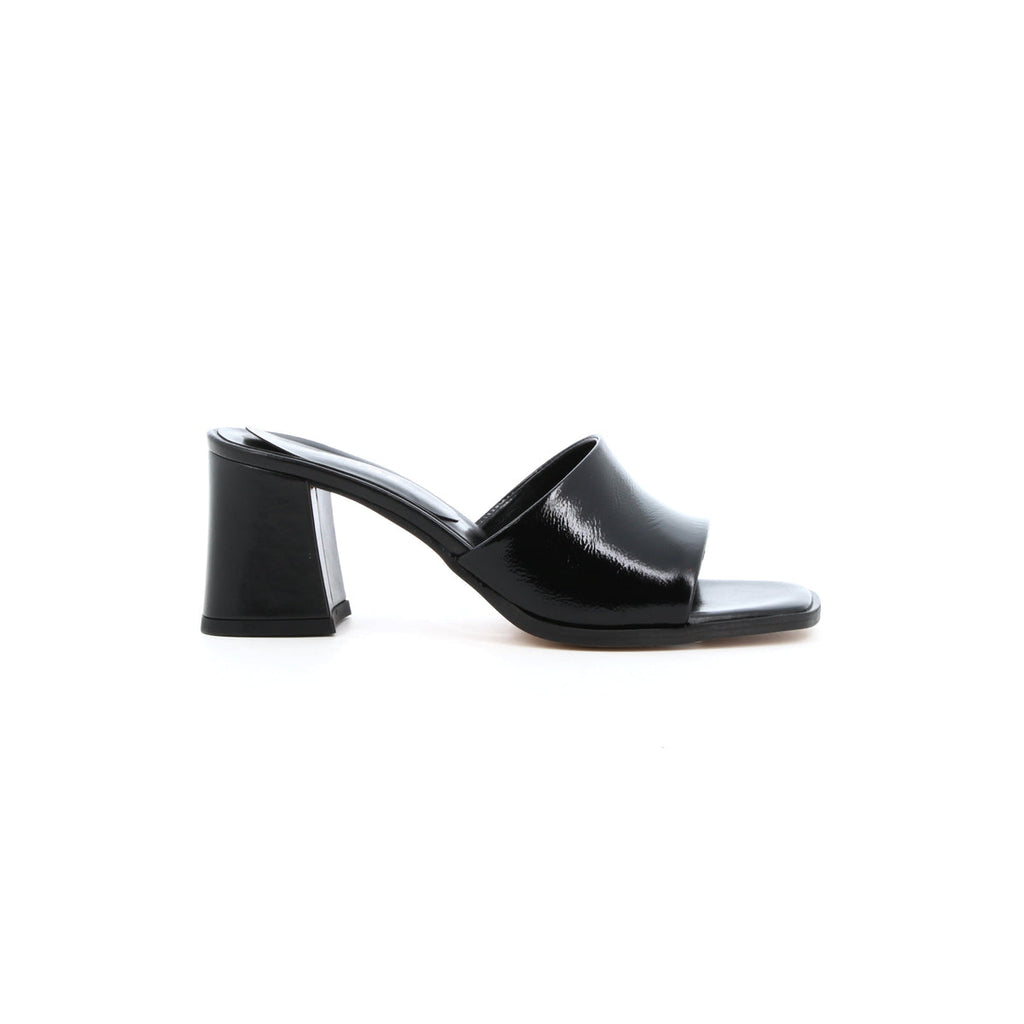 SCARPINA NOIR VERNI